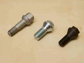 болт колесный 3110 3110-3101040 в Нижнем Новгороде